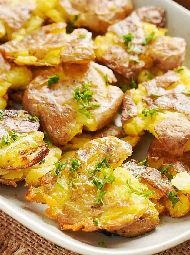 Crispy Smashed Baby Potatoes