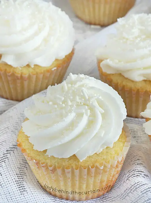 Classic White Cake Wedding Cupcakes