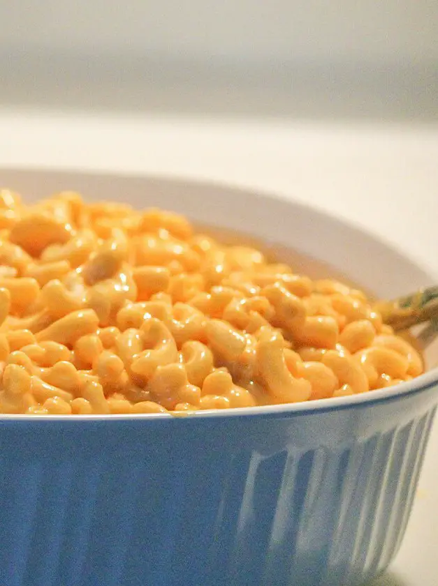 Old School Velveeta Macaroni and Cheese