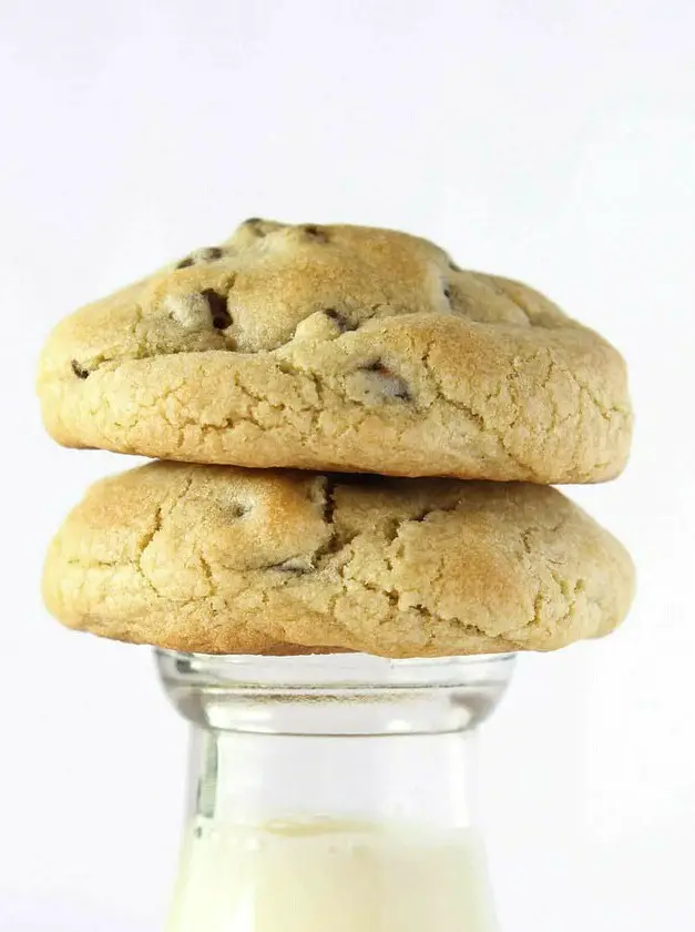 Super Thick Chocolate Chip Cookies