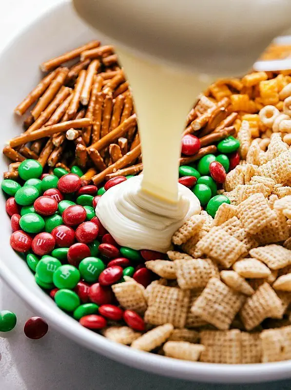 Christmas Snack Mix