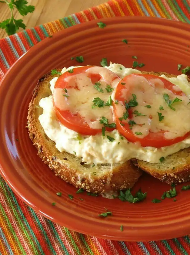 Creamy Open-Faced Tuna Melt Sandwiches