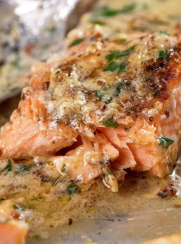 Baked Salmon with Lemon Butter Cream Sauce