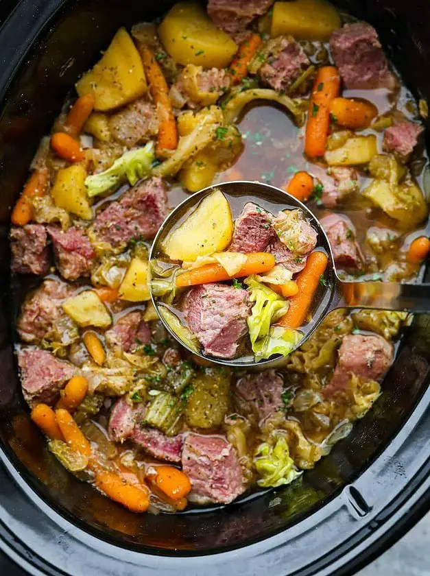 Slow Cooker Corned Beef and Cabbage Stew