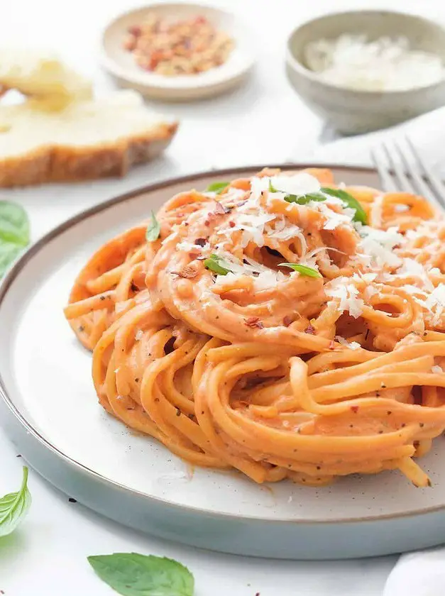 Tomato Pasta Sauce with Cream Cheese