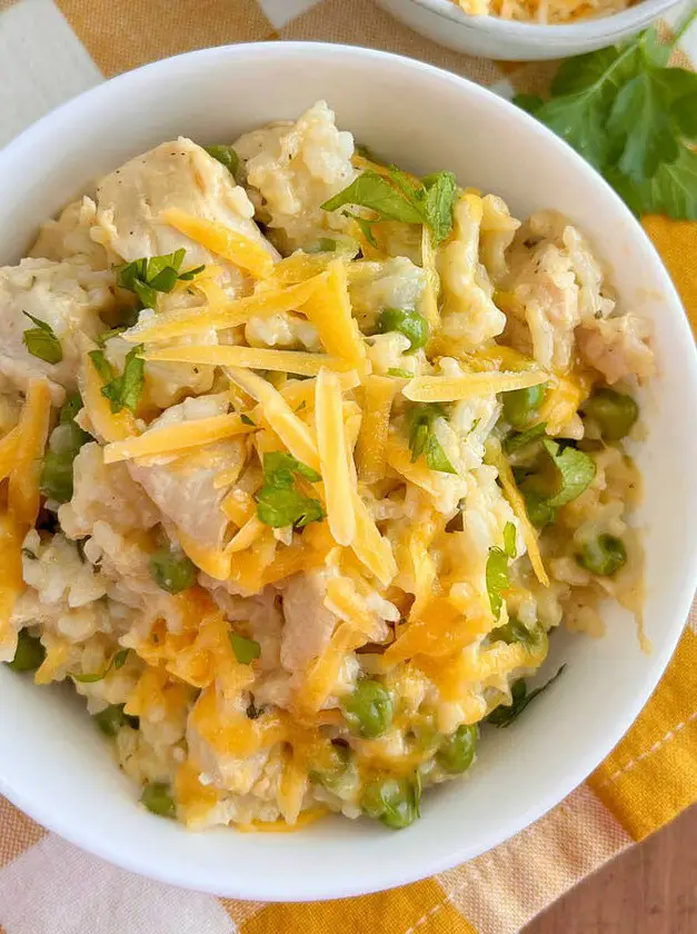 Instant Cheesy Pot Chicken and Rice