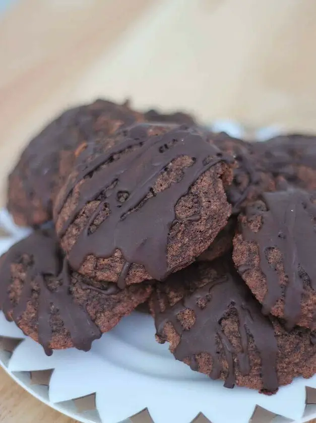 Keto Mint Chocolate Cookies