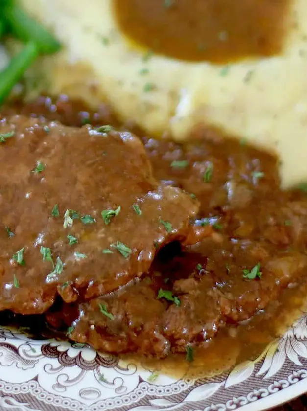 Crock Pot Cubed Steak