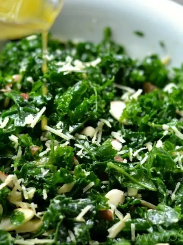 Kale Salad with Lemon Dressing