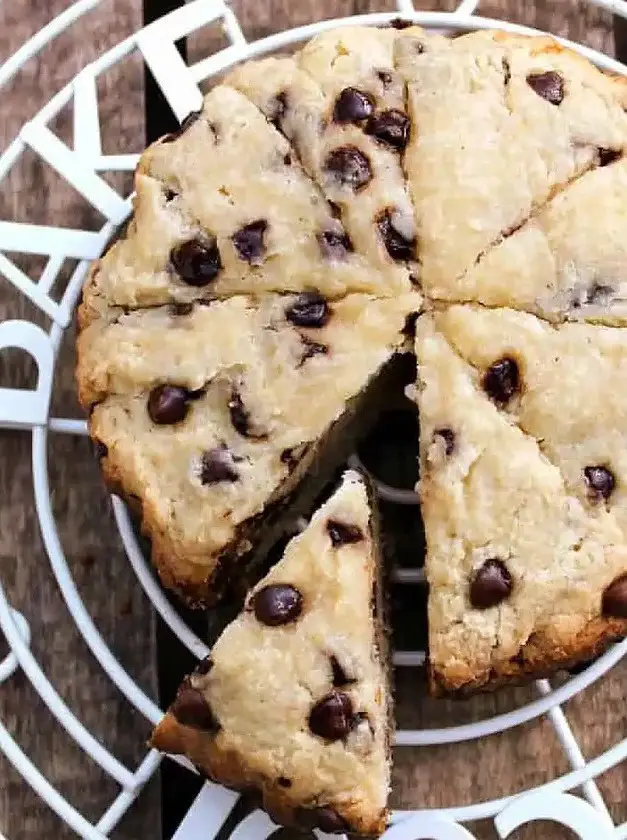 Slow Cooker Chocolate Chip Scones