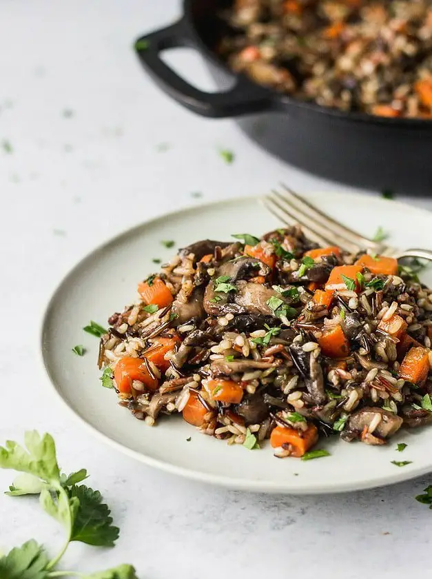 Herbed Wild Rice with Mushrooms