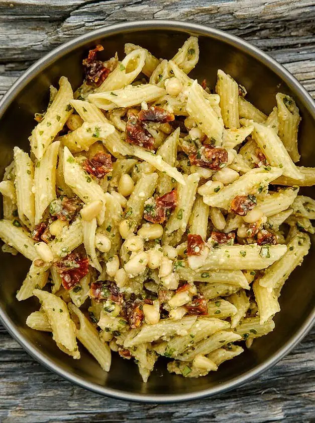 Sun-Dried Tomato Pesto Pasta