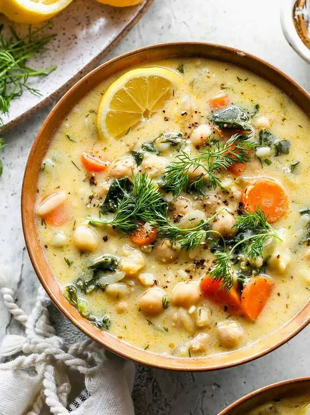 Lemony Greek Chickpea Soup