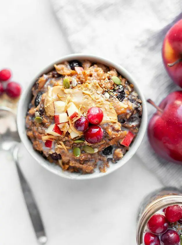 Overnight Crockpot Oatmeal with Apples & Cranberry