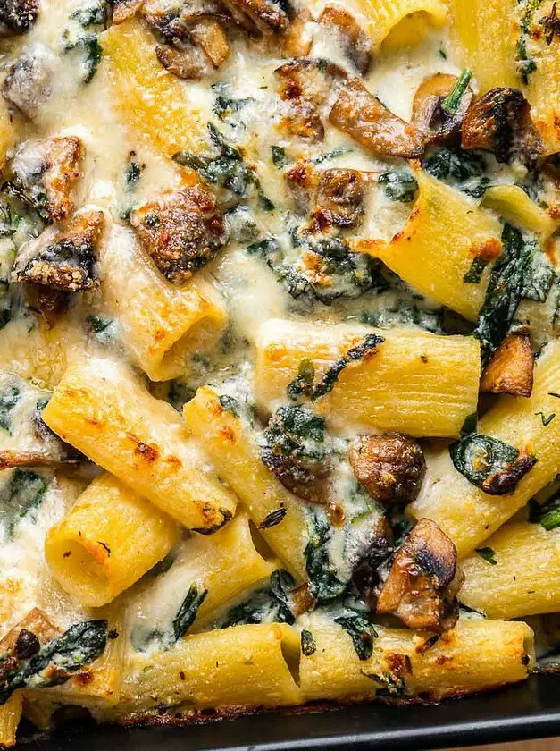 Creamy Mushroom Pasta Bake