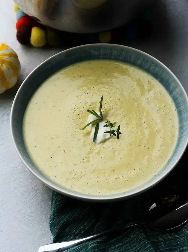 Creamy Yellow Squash Soup