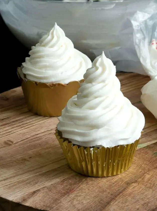 Bakery Style Vanilla Frosting