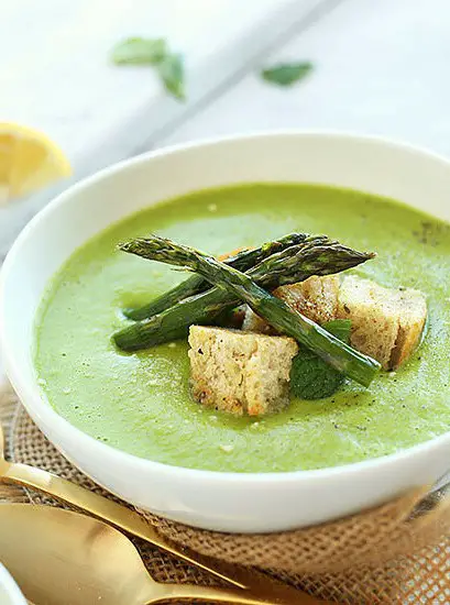 Creamy Asparagus and Pea Soup