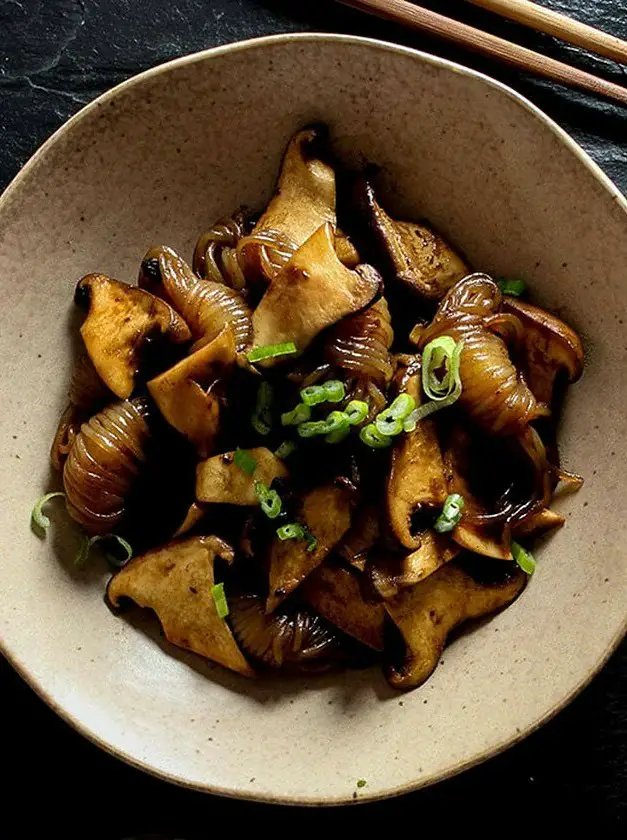 Black Garlic Shirataki Noodles