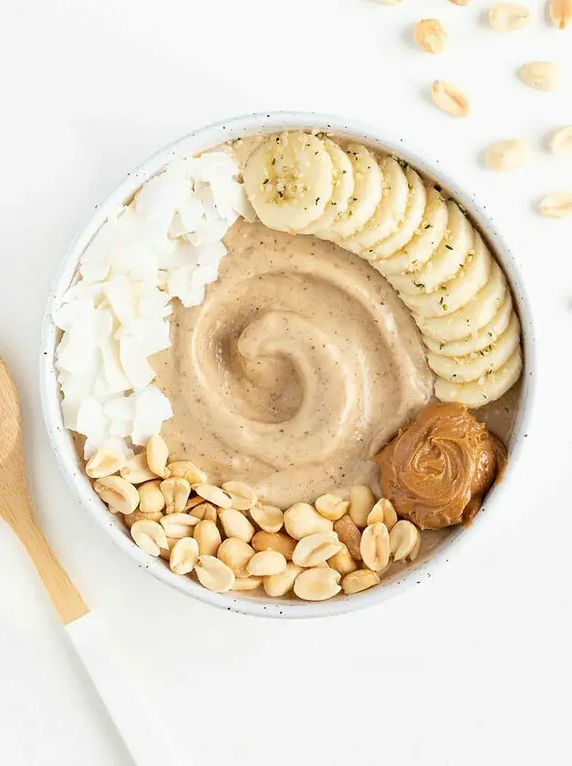 Peanut Butter Banana Smoothie Bowl