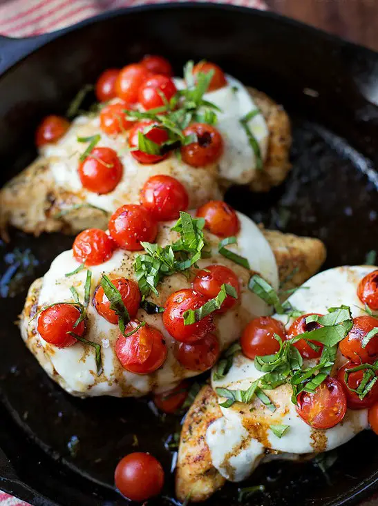 Skillet Chicken Caprese