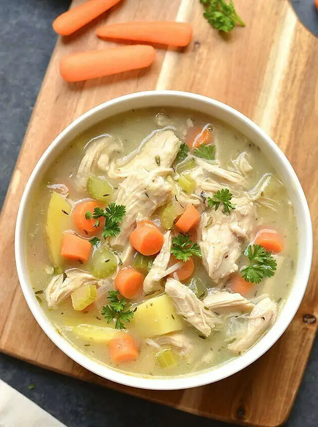 Healthy Chicken Pot Pie Soup