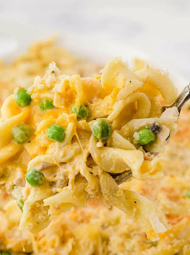 Classic Tuna Noodle Casserole