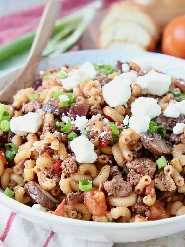 One Pot Mediterranean Ground Lamb & Mushroom Pasta