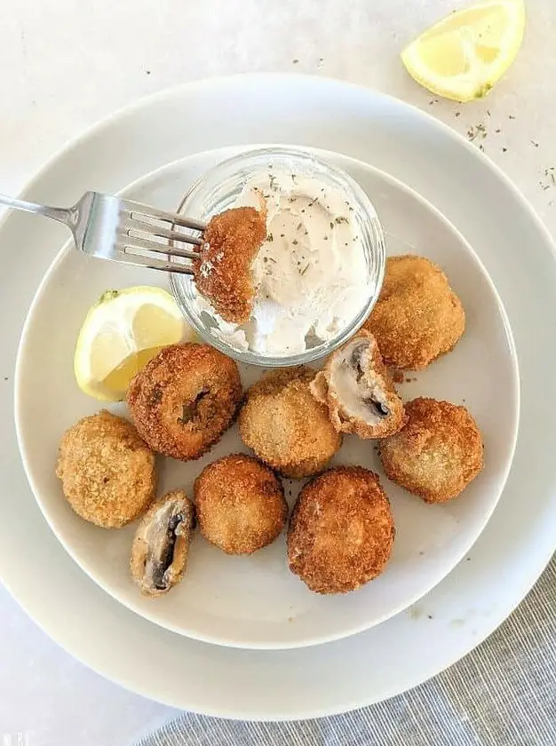 Crispy Garlic Breaded Mushrooms