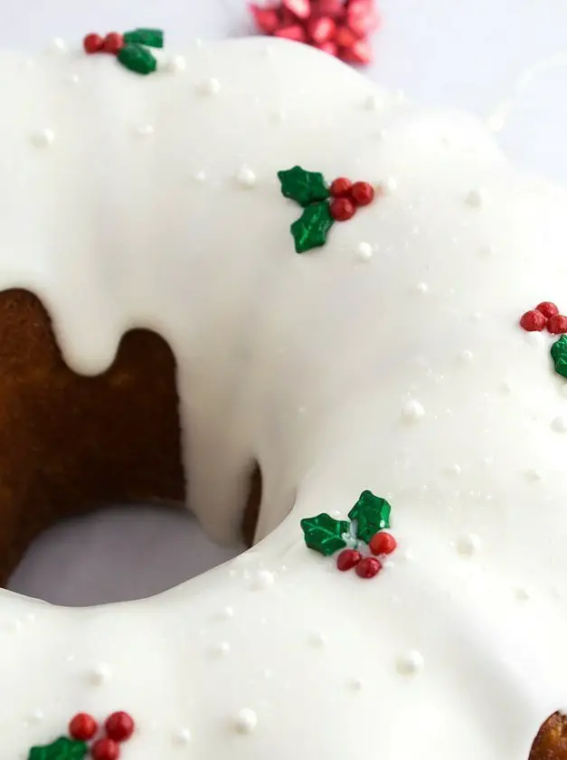 Festive Christmas Bundt Cake