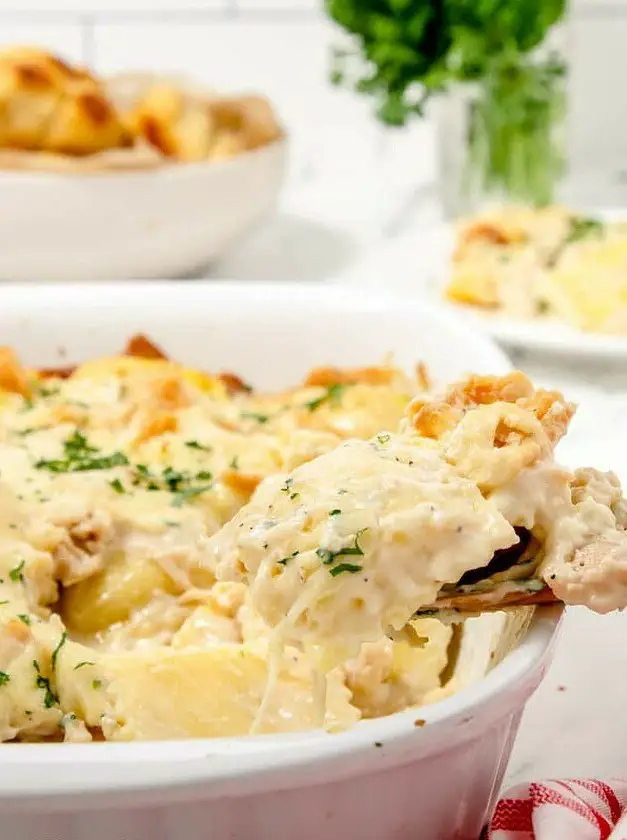 Chicken Alfredo Ravioli Bake