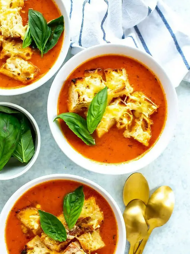 Creamy Instant Pot Tomato Soup