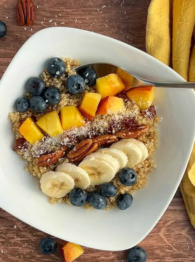 Vegan Quinoa Breakfast Bowl