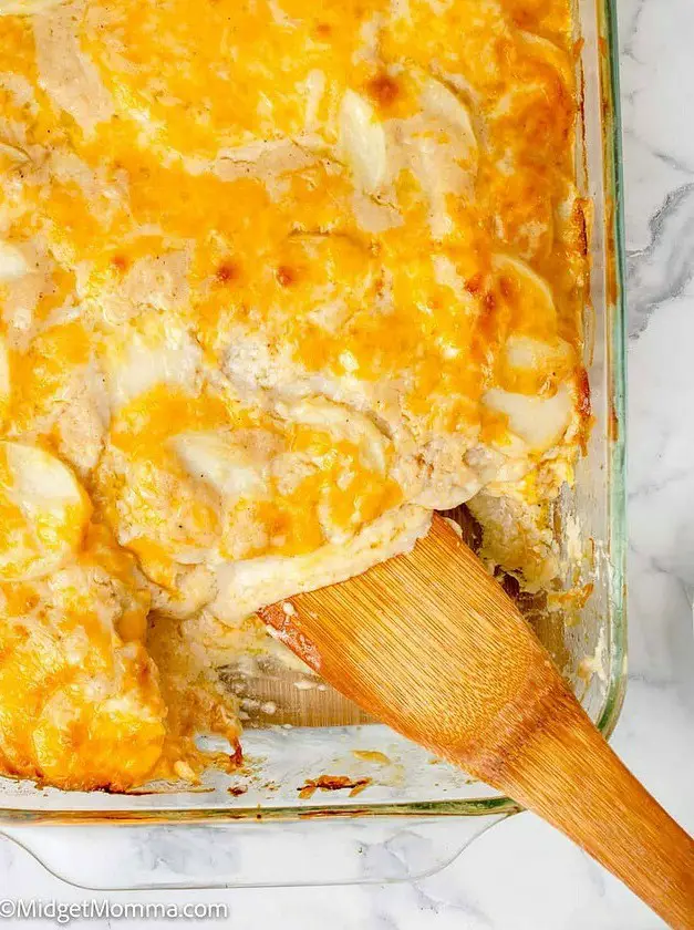 Scalloped Potatoes with Cheese