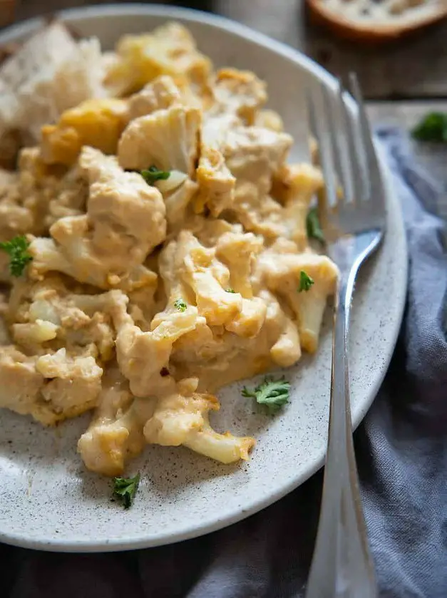 Creamy Vegan Cauliflower Bake