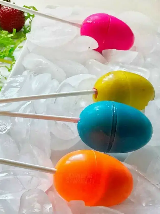 Easter Egg Smoothie Popsicles