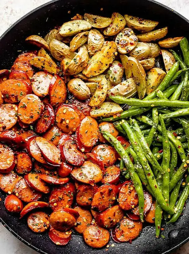 Smoked Sausage with Potatoes and Green Beans