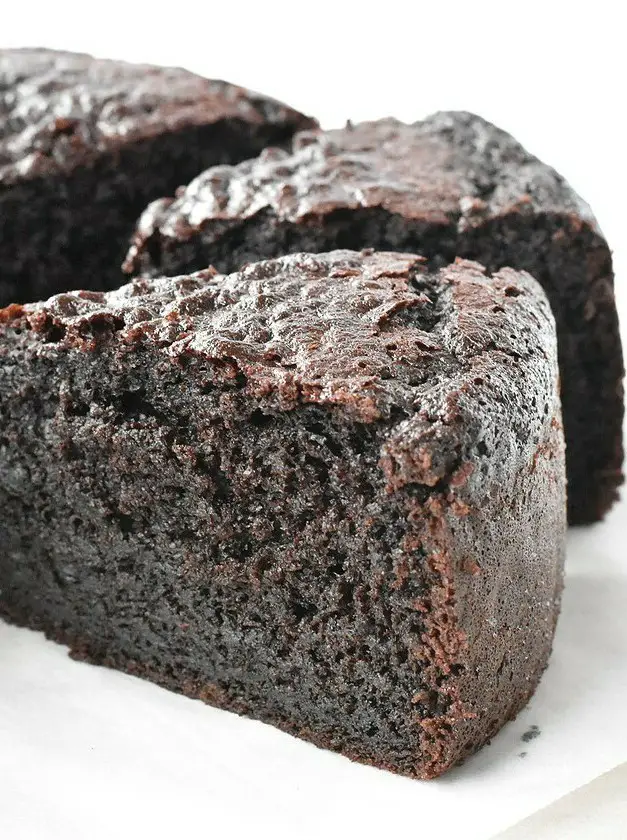 One Bowl Moist Chocolate Cake