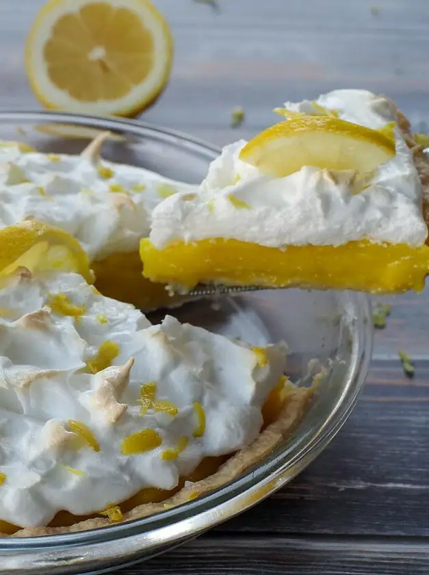 Old Fashioned Lemon Pie