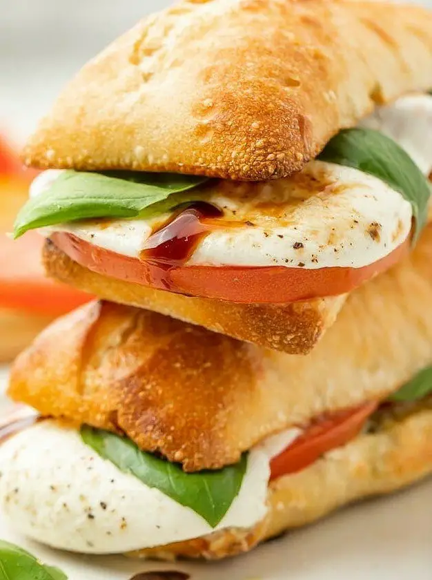 Caprese Sandwich