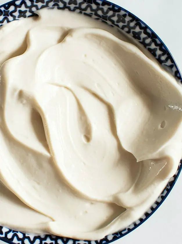 Thick Greek Yogurt Frosting