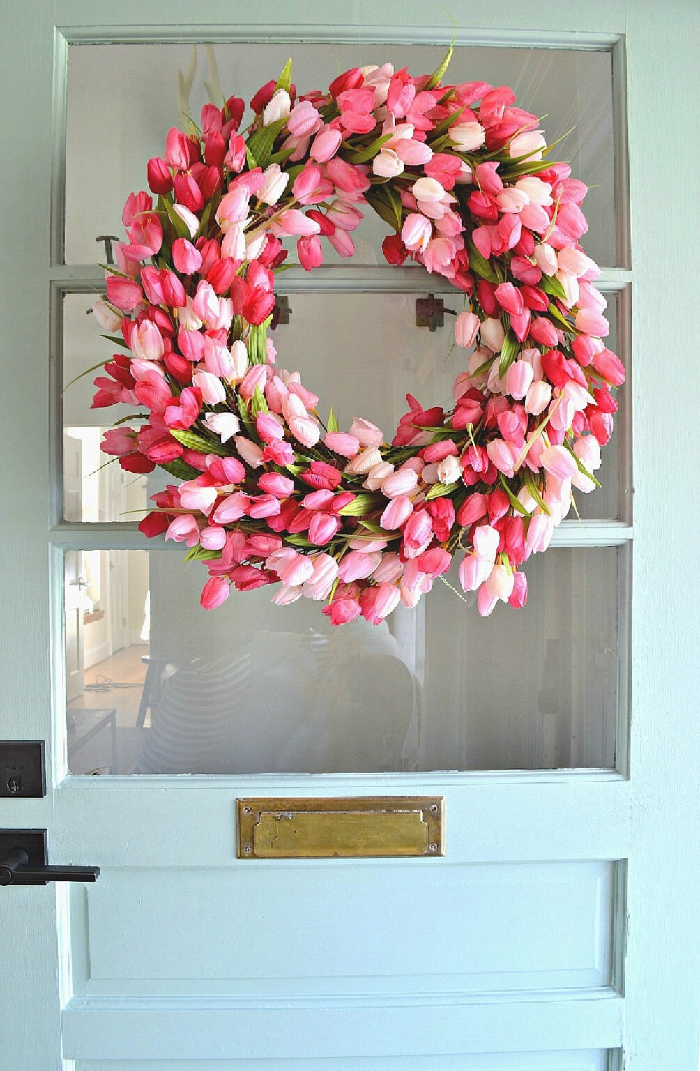 TULIP WREATH