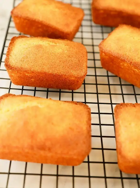 Mini Loaf Cornbread