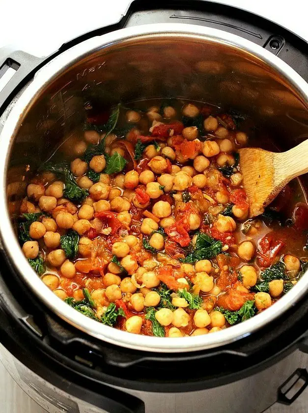 Instant Pot Chickpea Stew