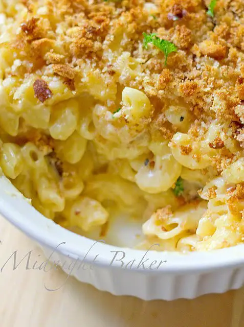 Classic Cheddar Bacon Macaroni & Cheese