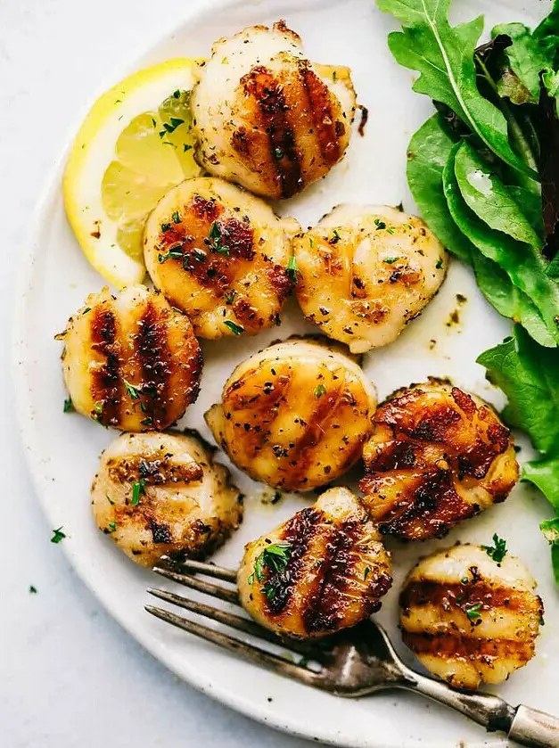 Grilled Lemon Garlic Scallops