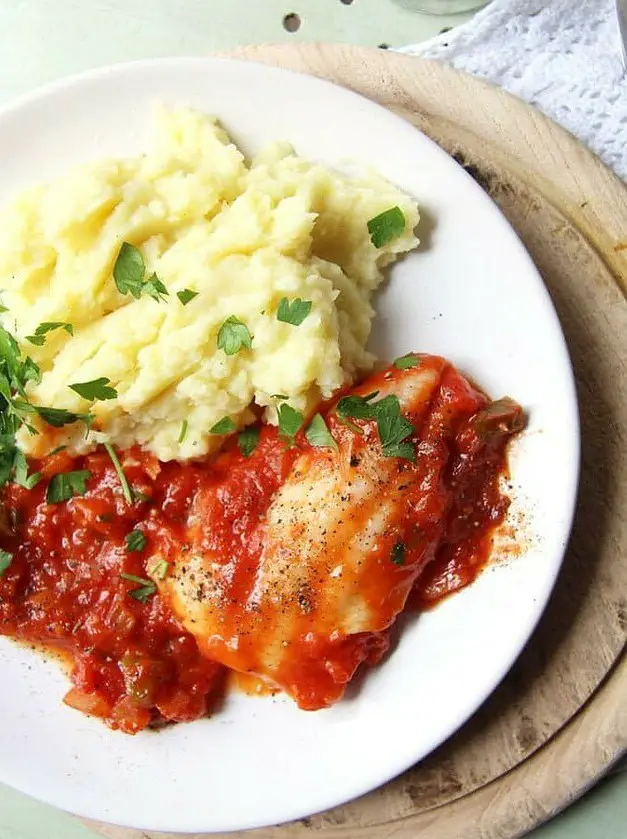 Easy Skillet White Fish Fillet in Tomato Sauce