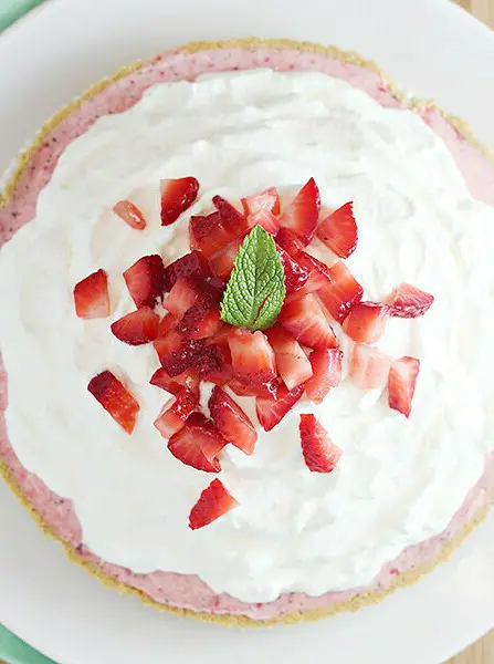 Minty Strawberry-Lime Icebox Pie