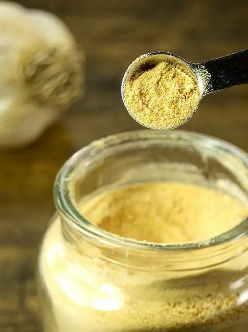 Homemade Garlic Powder