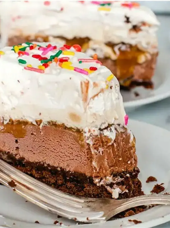 Brownie Ice Cream Cake